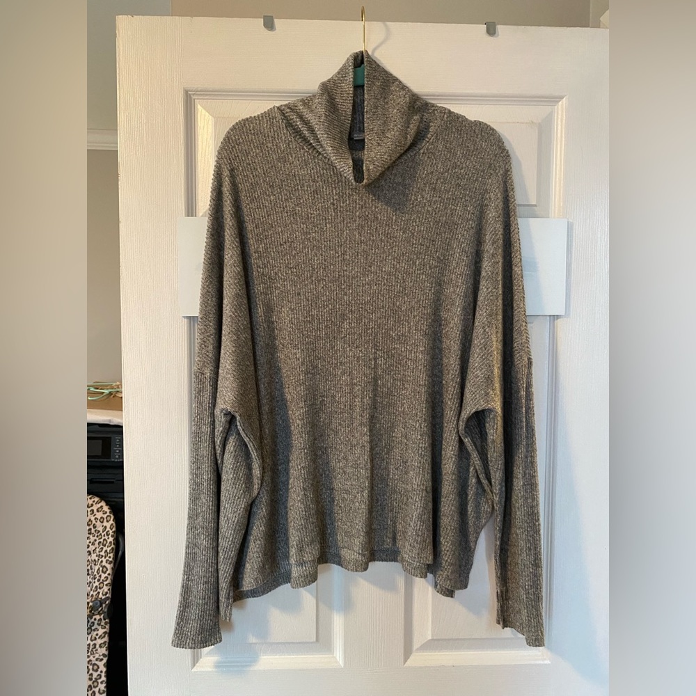 Aerie Heather Grey Plush Turtleneck Long Sleeve SIZE: XXL